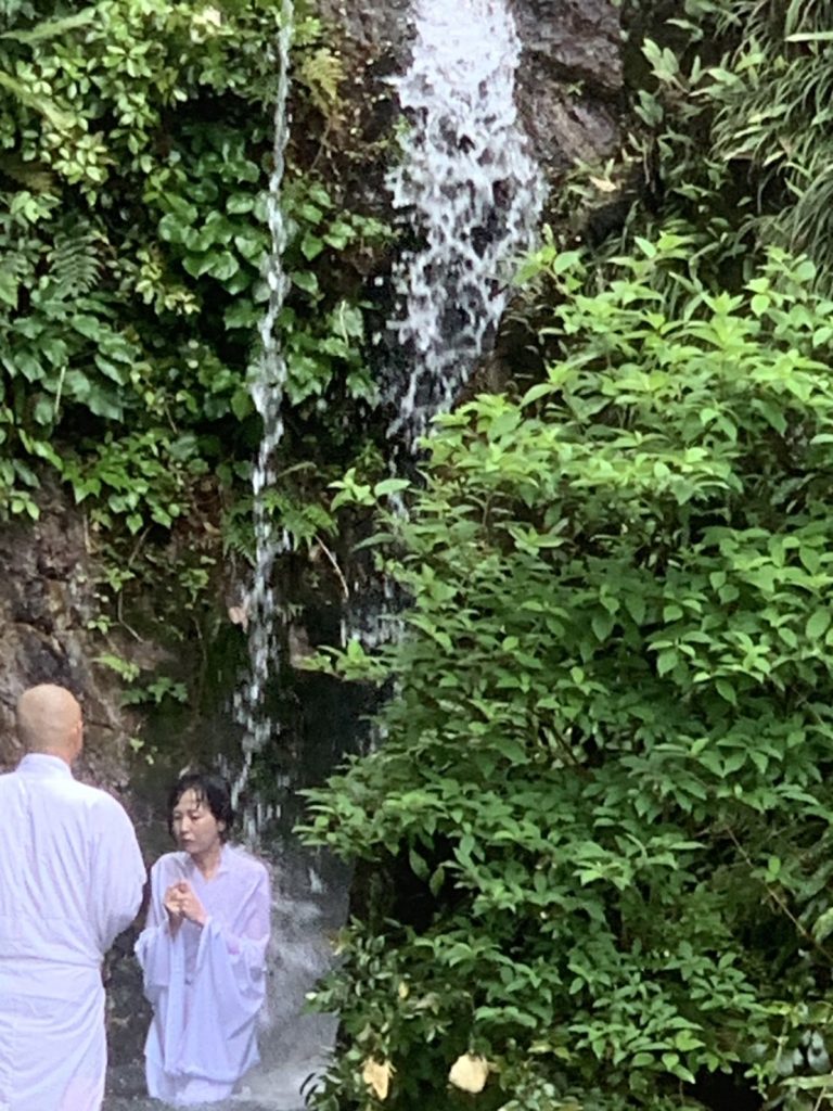 R7滝行と護摩祈祷会8_不動院_不動閣